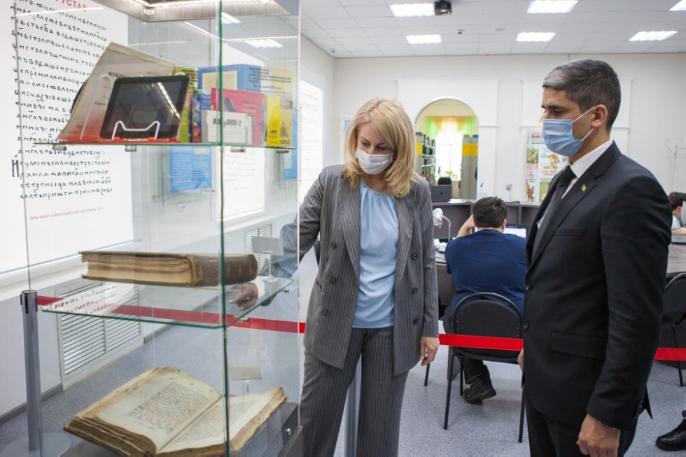 В Елабужский институт КФУ прибыл Генеральный консул Туркменистана в Казани В Елабужский институт КФУ прибыл Генеральный консул Туркменистана в Казани