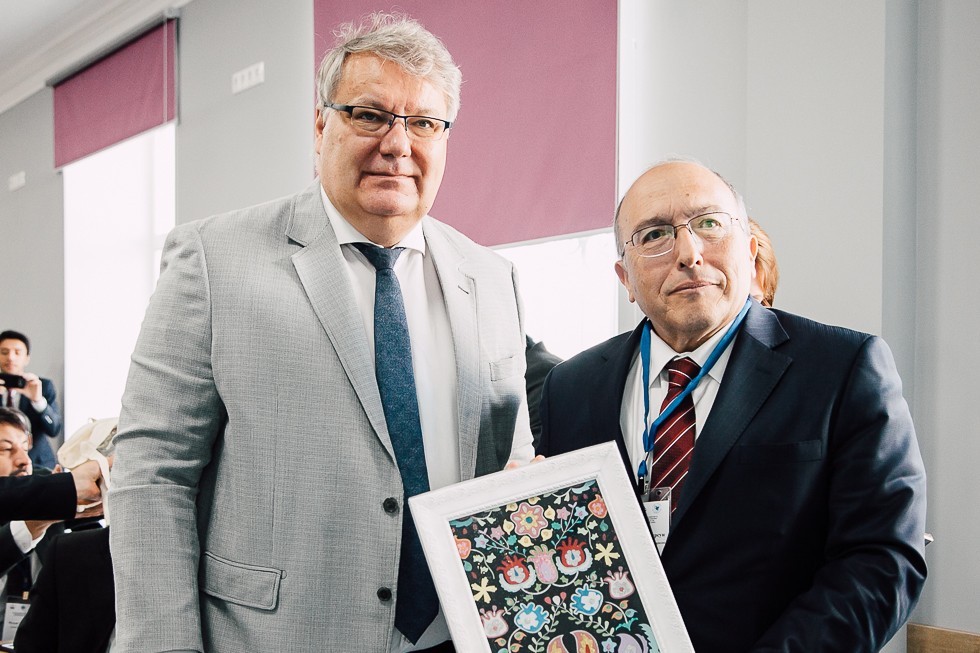 В Институте международных отношений проходит I Международный научный симпозиум 'История и культура Золотой Орды' В Институте международных отношений проходит I Международный научный симпозиум 'История и культура Золотой Орды'