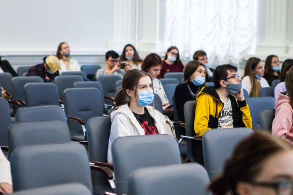В Елабужском институте состоялась V Международная научно-практическая конференция 'Современные проблемы филологии и преподавания языков: теория и практика' В Елабужском институте состоялась V Международная научно-практическая конференция 'Современные проблемы филологии и преподавания языков: теория и практика'