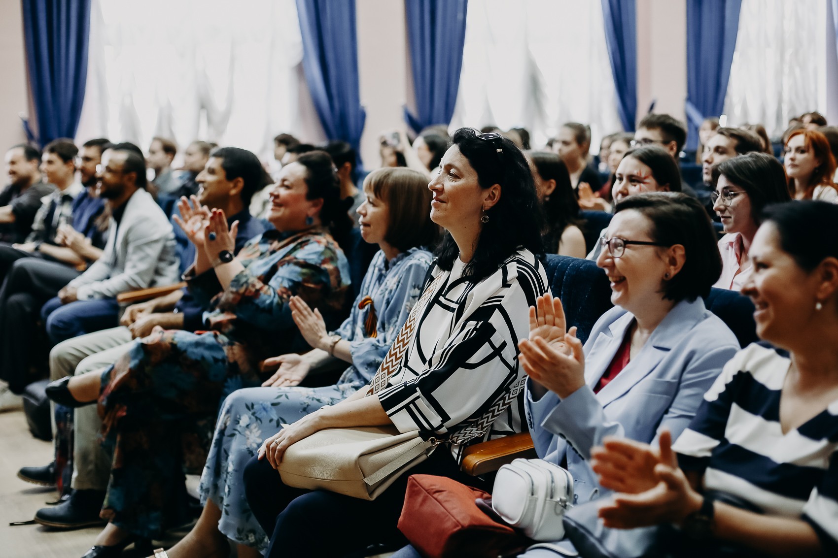 � ������ �������� ���� �������������� �����