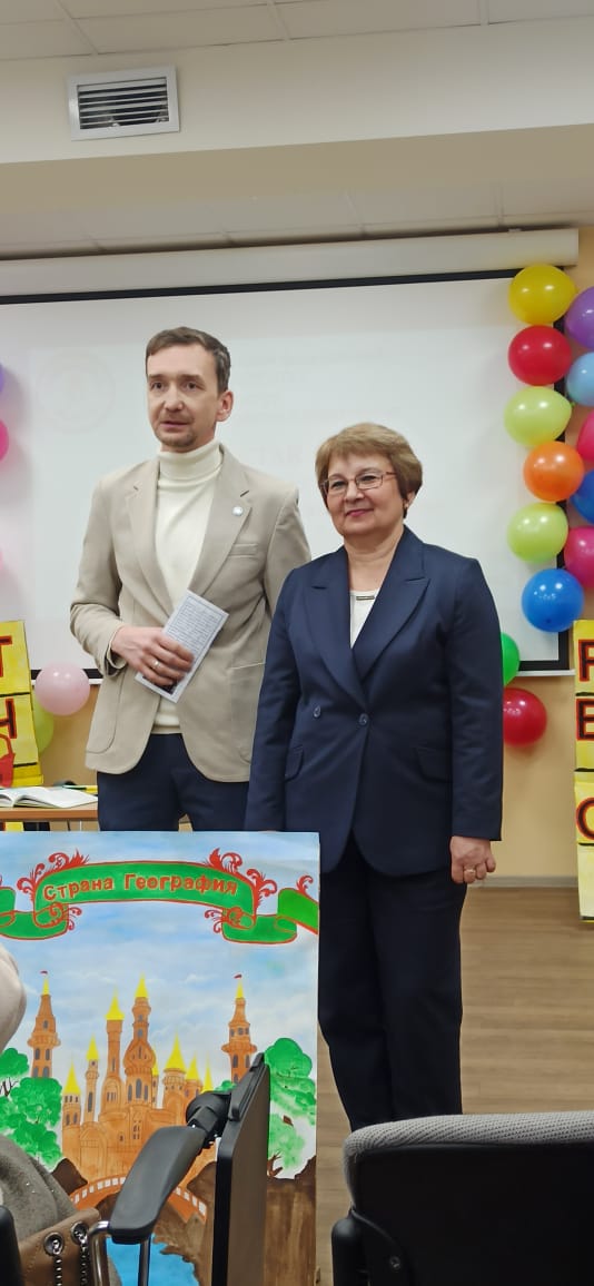 Детский театр КФУ 'Радуга' показал громкую премьеру нового спектакля Детский театр КФУ 'Радуга' показал громкую премьеру нового спектакля