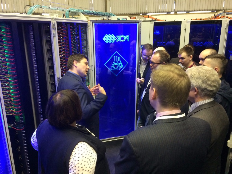   IXPUG Russia (Intel Xeon Phi Users Group) ,Intel, IXPUG, , Xeon Phi