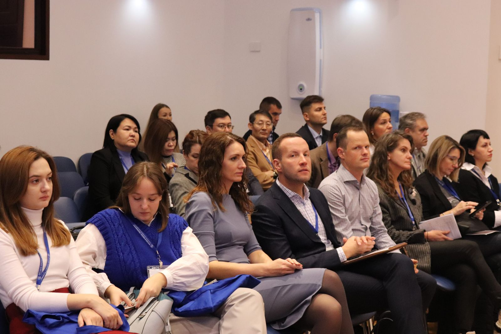 �������� ����������������� ������������ ���������: ������������ ��� ��� ������������ � ��� ���