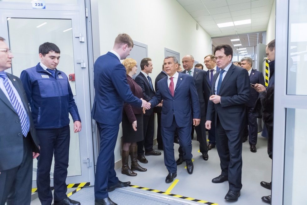 President of Tatarstan Visited Naberezhnye Chelny Institute, Rector Gafurov Present at Discussions of Two Institute Roadmaps