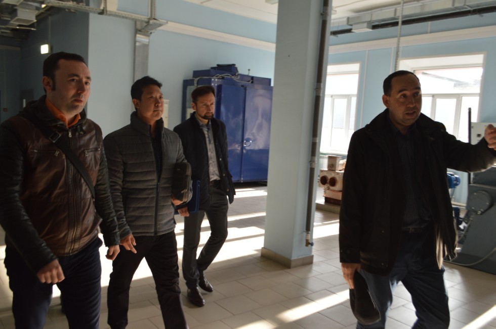 ��������� �������� WEIDONG CLOUD EDUCATION GROUP �������� ���������� �������� ���