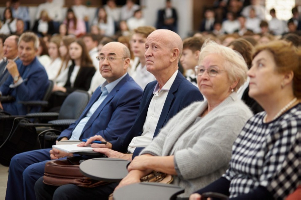 � ���� ��� ��� ����� ������� 