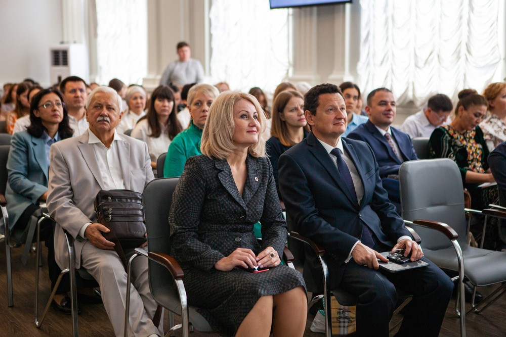 IX ������������ ������: �������� (����)