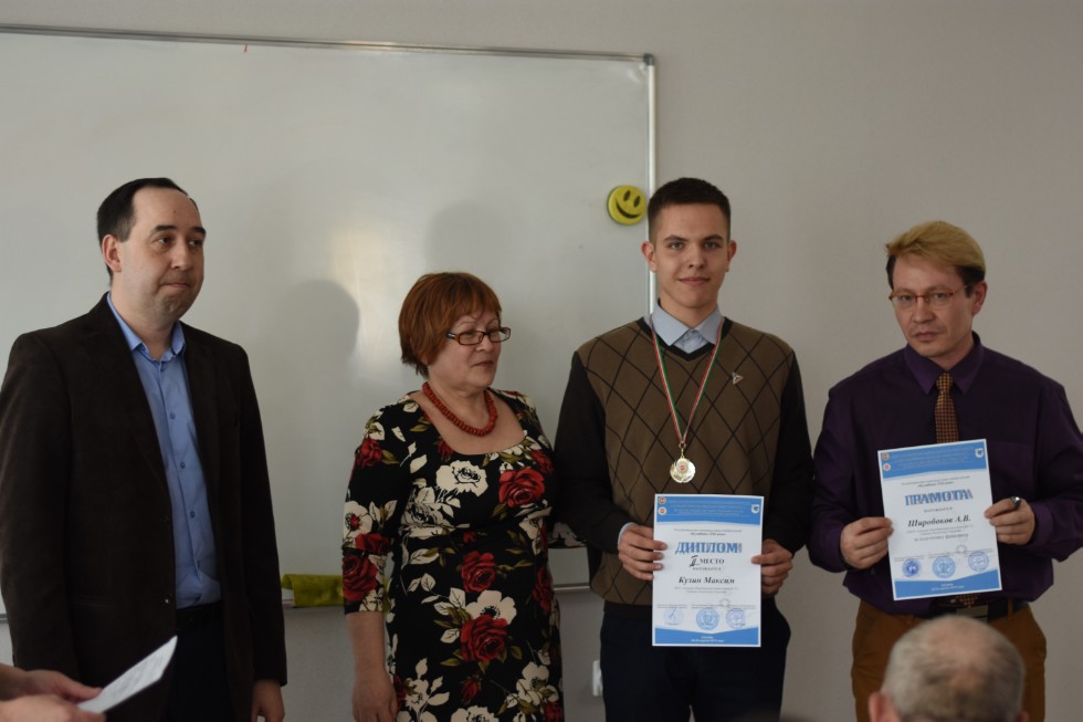 ����� ��������� ���� ������������� 