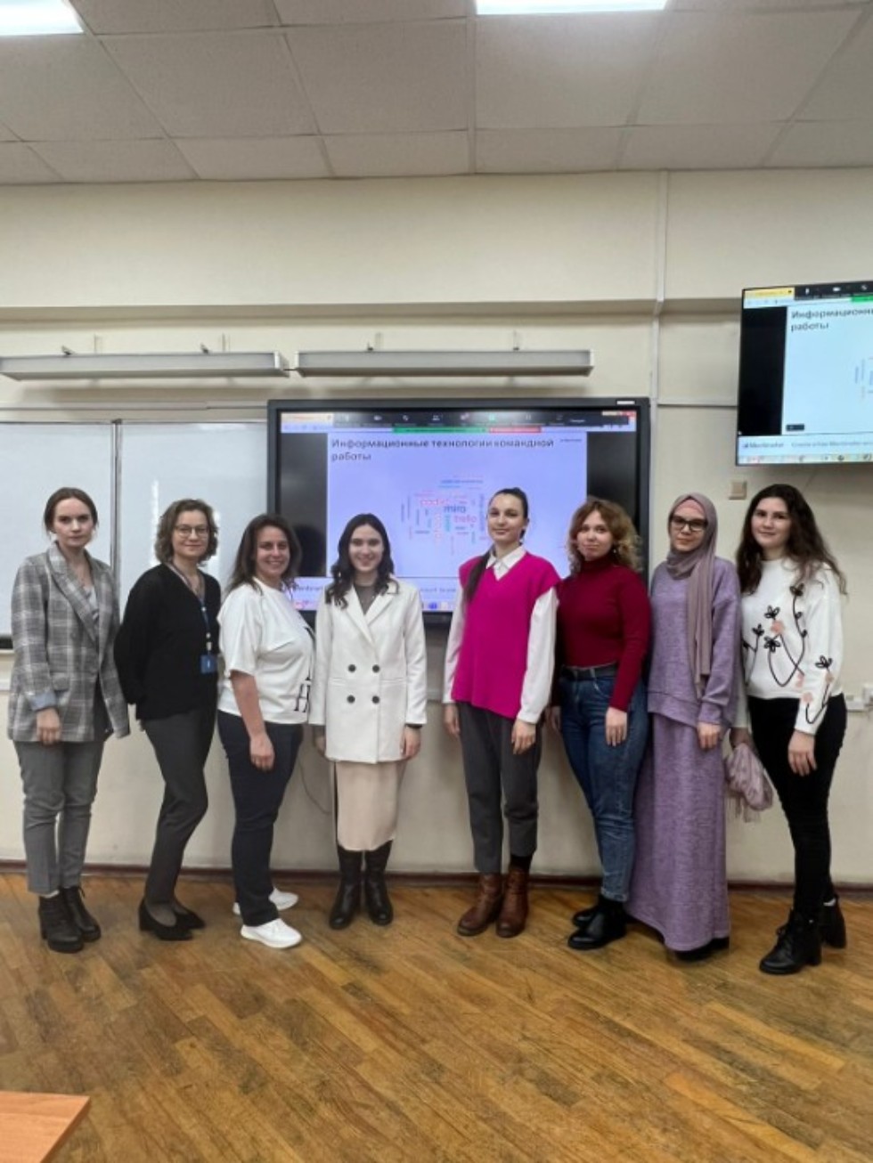 На площадках форума На площадках форума