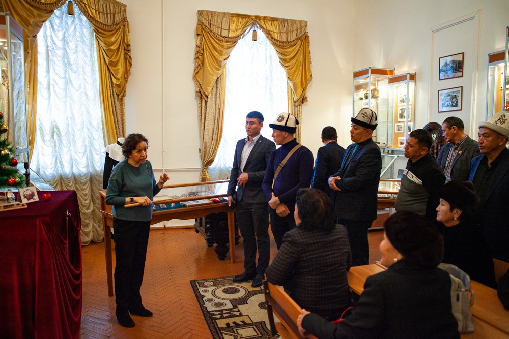 В Елабужском институте стартовали курсы повышения квалификации для преподавателей Ошского государственного педагогического университета В Елабужском институте стартовали курсы повышения квалификации для преподавателей Ошского государственного педагогического университета