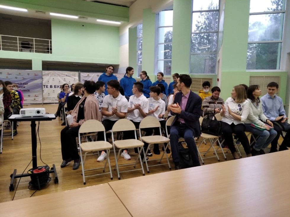 ���������� ������� � ���� V ��������������� �������� 