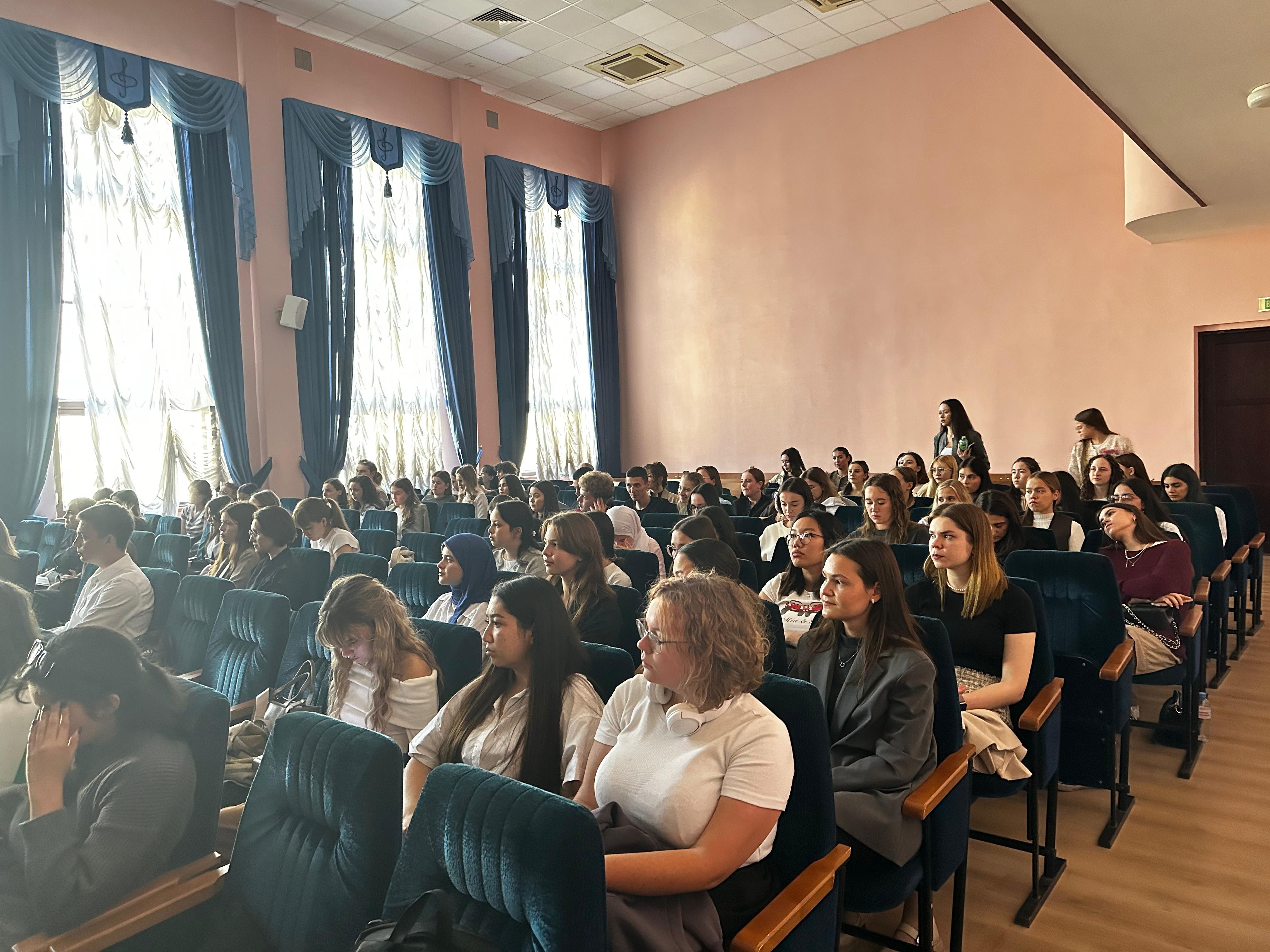 �������� ������ ���������� �.�.������ ,������, ������ ����� ����������� ������ � ��������