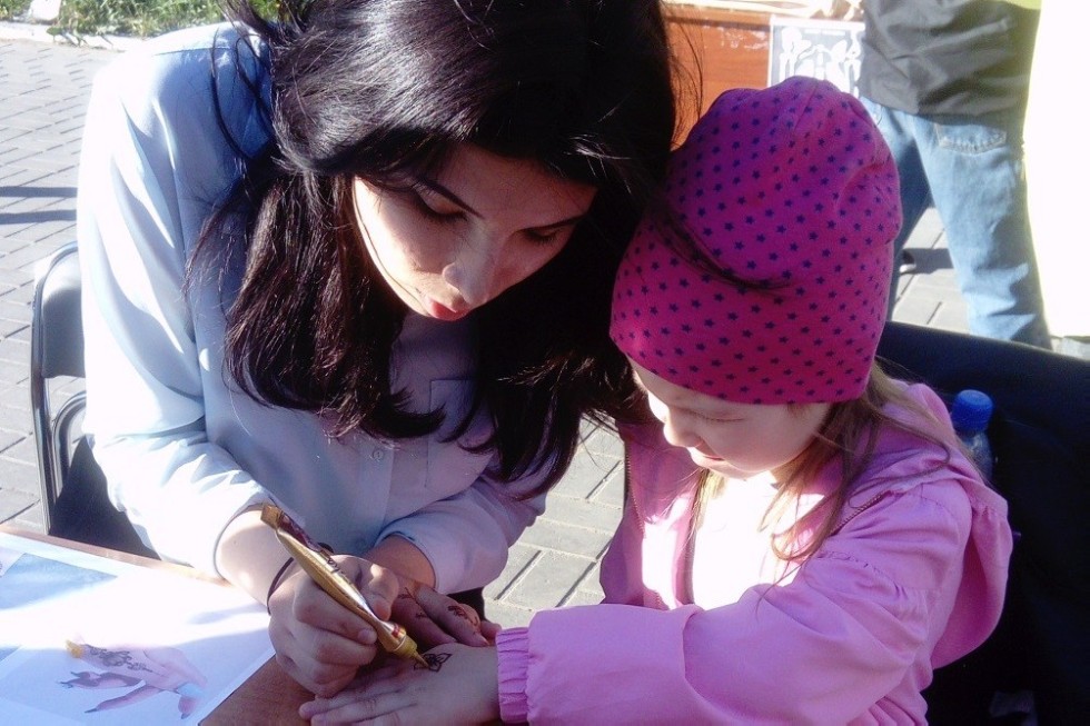 ������������� � �������� ����������� ��������� ��� ������� ������� � ������� '�R�-����� � ���'