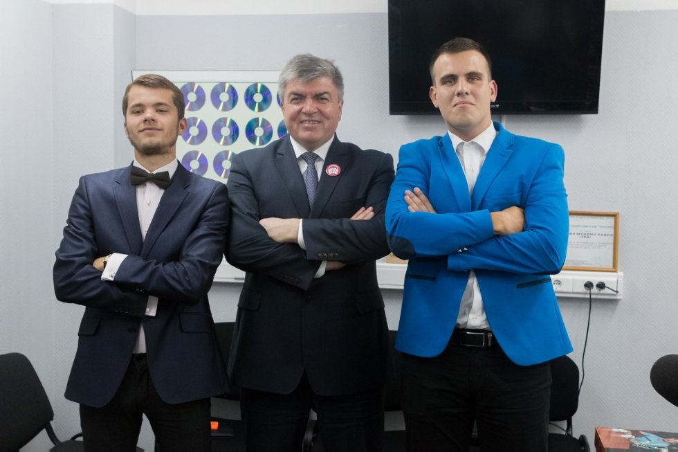 �������:ONAIR