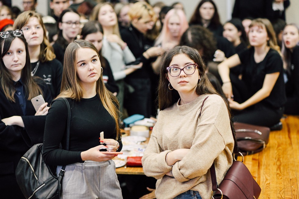 ���� ����������� ������������� � ������ ����� ����������� ������ � ��������(������������) ,������, ���� �����������, ��������