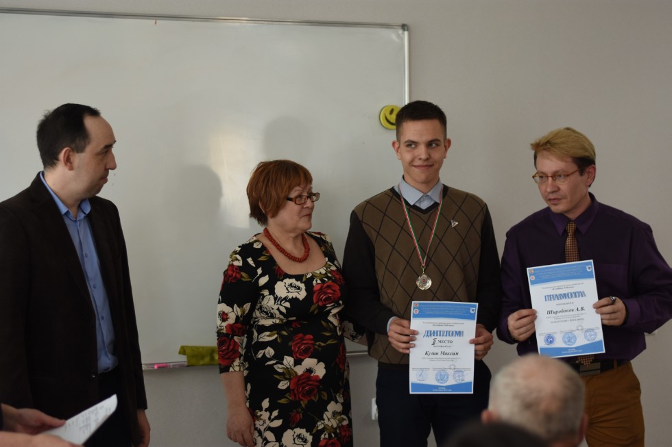 ����� ��������� ���� ������������� 