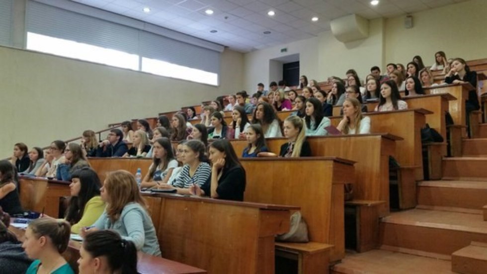 9 �������� � ����� �(�)�� � ������ ������ ���������� ��� �������� '���� �������� EY'.