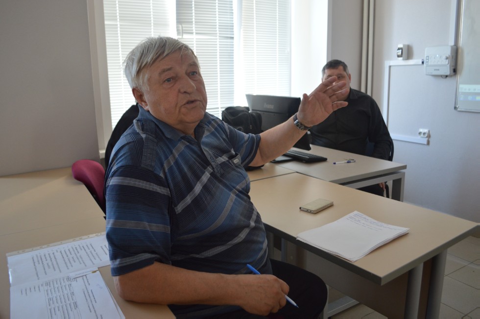 ����� ��������� ���� ������������� 