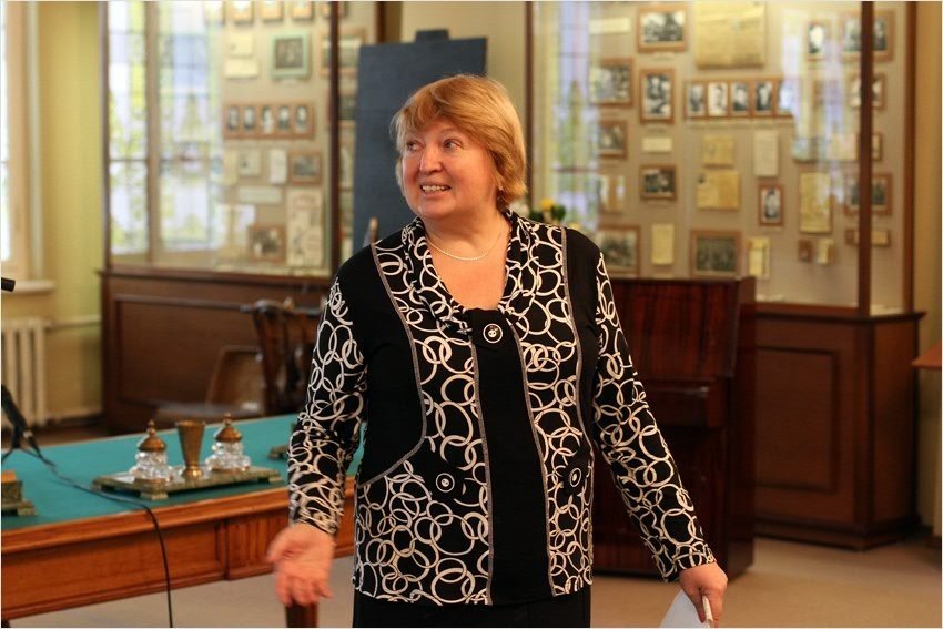 � 100-����� ��������� ��������� ��������