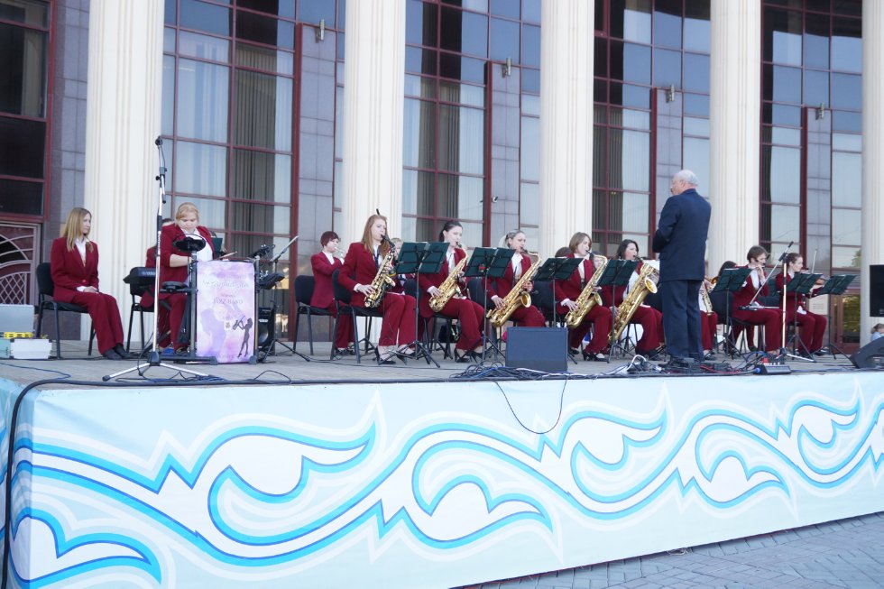 ���������� ������������� ����������� '������� �������� �����', ����������� 115-����� �� ��� �������� ������ ��������� � 10-����� �� ��� �������� ��������� �����������