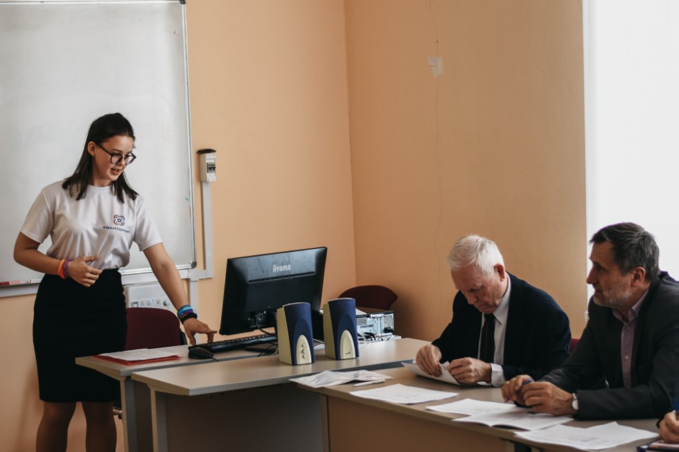 ����� ��������� ���� ������������� 