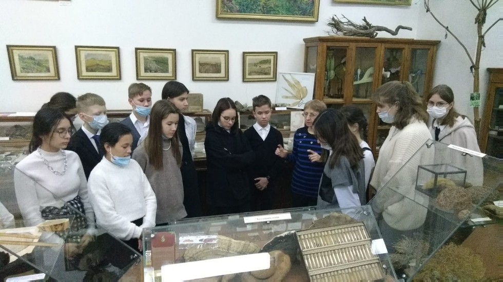 Учащиеся 7-х классов Лицея имени Н.И. Лобачевского посетили музеи КФУ ,2021-2022 учебный год, мероприятия, профессиональная ориентация