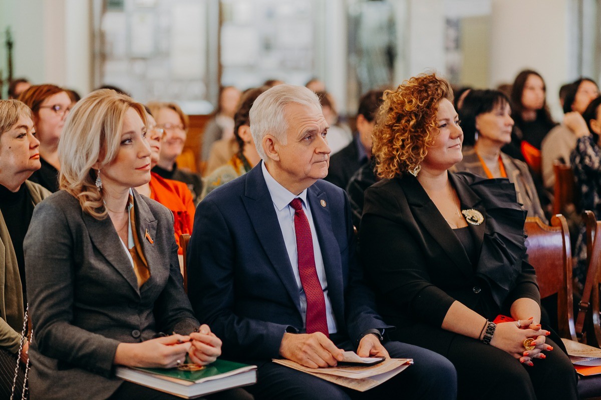 ���������� ��������������� ������-������������ ����������� 'XV ����������� ������'