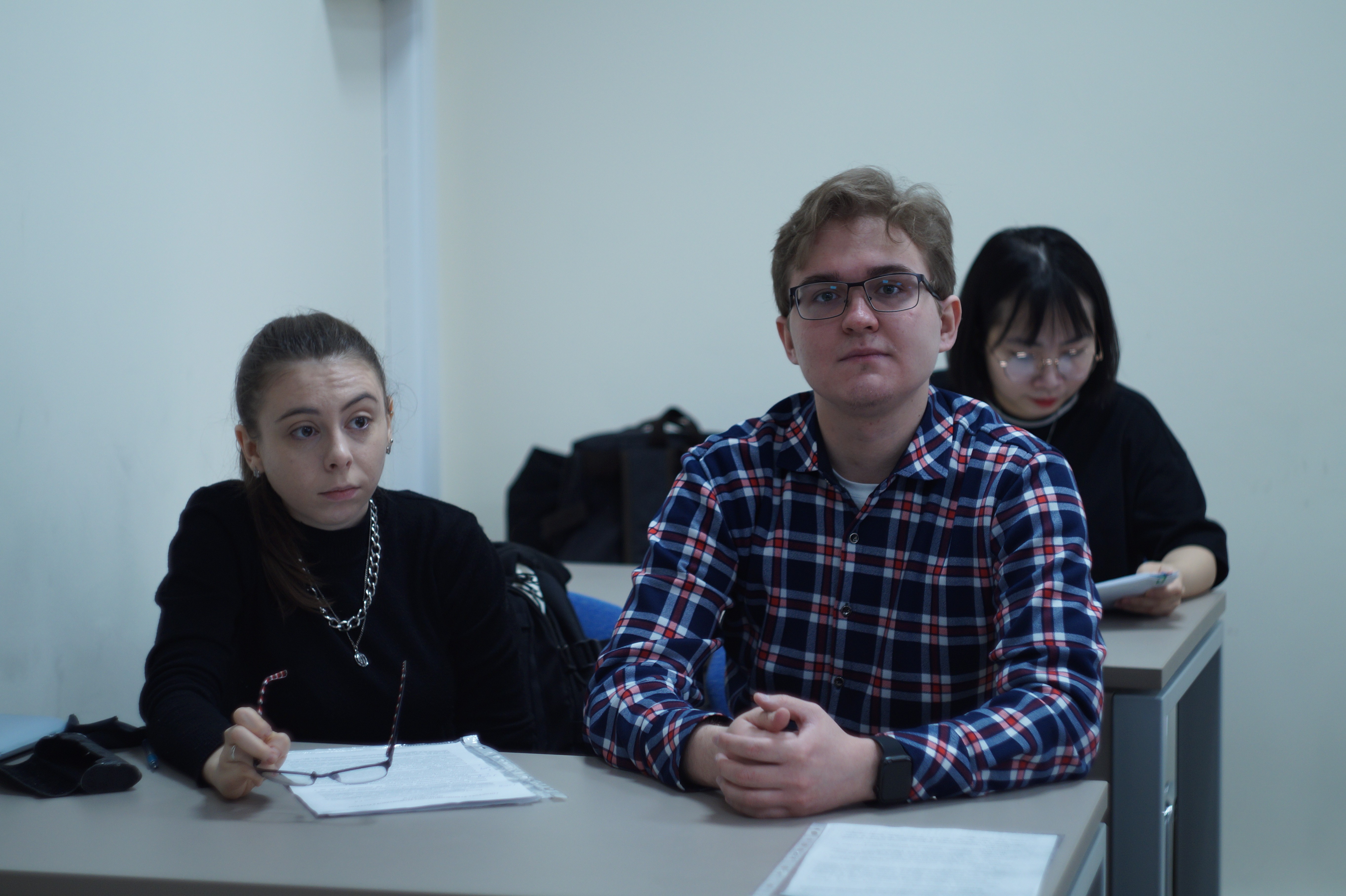 �������� ������-������������ ����������� ��������� ���