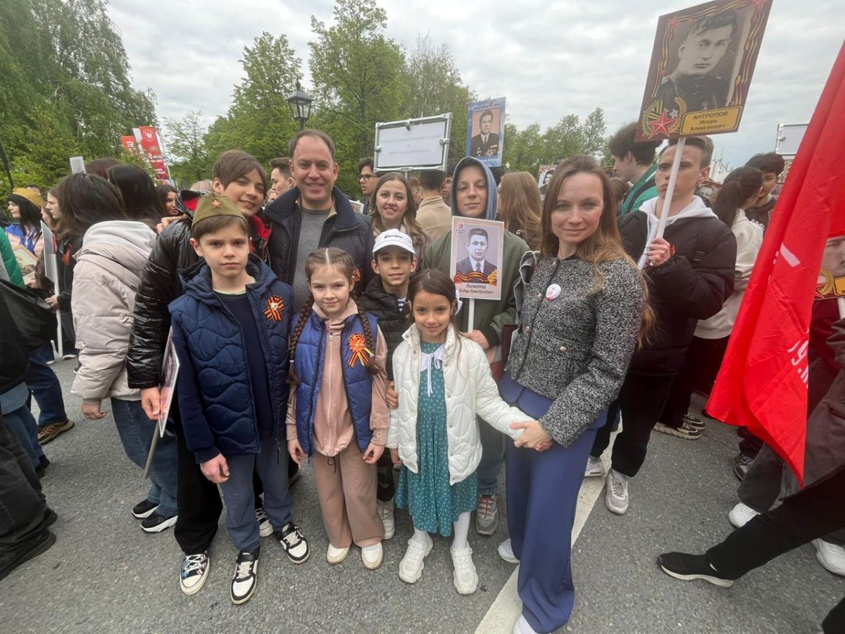 ����� �����������, ������������ � 80-����� ������ � ������� ������������� ����� ,80-��� ������, ������� ��������� � ����������