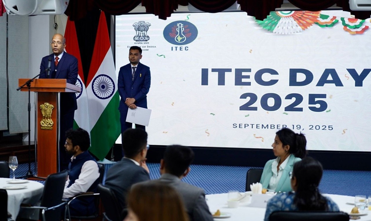 Доценты ИУЭиФ кафедры учета, анализа и аудита Ветошкина Е.Ю, Леонова О.С. и Лопухова Н.В. приняли участие в мероприятии посольства Индии в Москве для выпускников программы ITEC Доценты ИУЭиФ кафедры учета, анализа и аудита Ветошкина Е.Ю, Леонова О.С. и Лопухова Н.В. приняли участие в мероприятии посольства Индии в Москве для выпускников программы ITEC