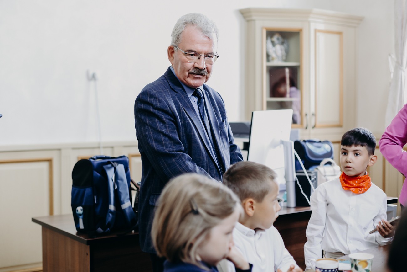 ����� ����������� ������, ����������� � ������ �����, ������� �������