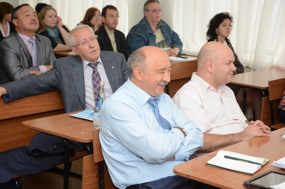 Презентация 'дорожной карты' Института массовых коммуникаций и социальных наук Презентация 'дорожной карты' Института массовых коммуникаций и социальных наук