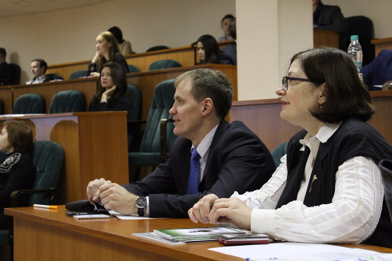 �������������� ������������ � �������������� ���������: ������ ����������������