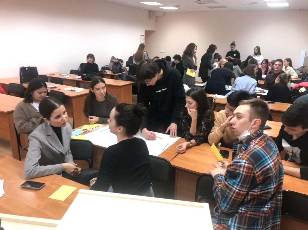 Регионоведы проверили лидерские качества на тренинг-игре от работодателей Регионоведы проверили лидерские качества на тренинг-игре от работодателей