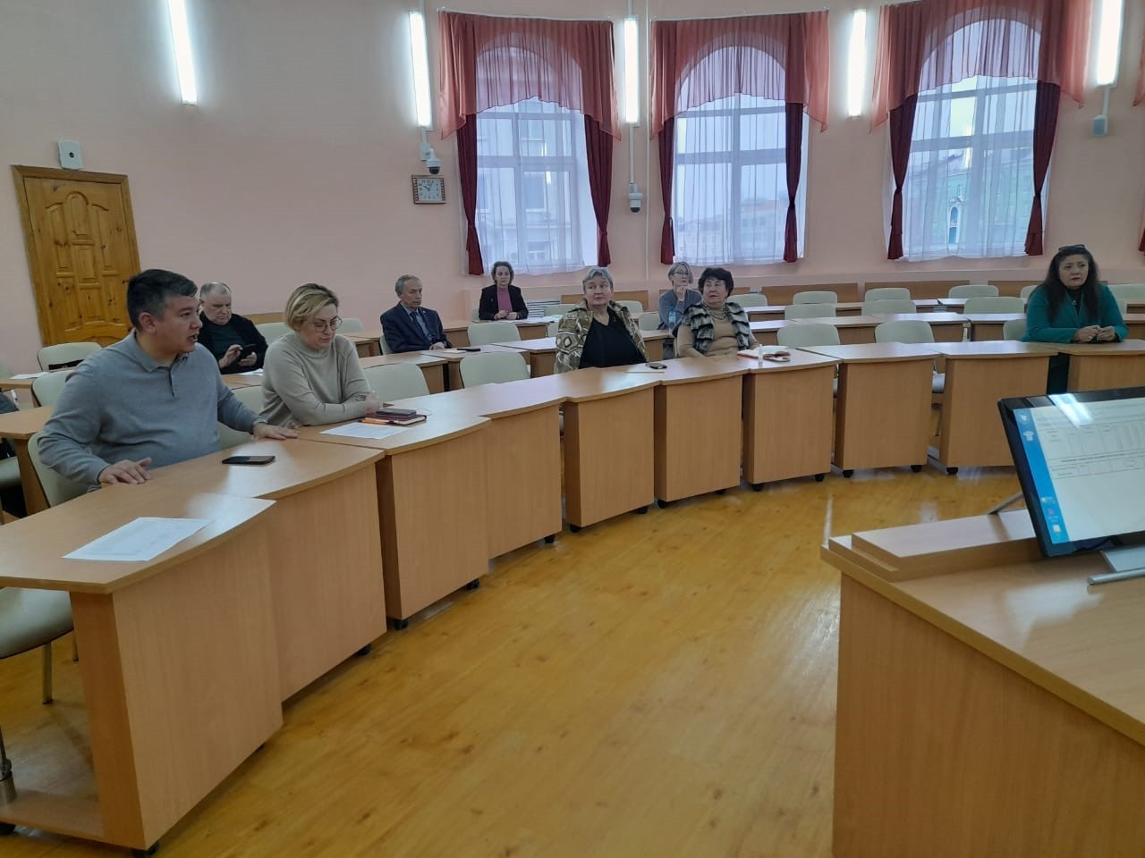 Заседание Ученого совета Института психологии и образования КФУ Заседание Ученого совета Института психологии и образования КФУ