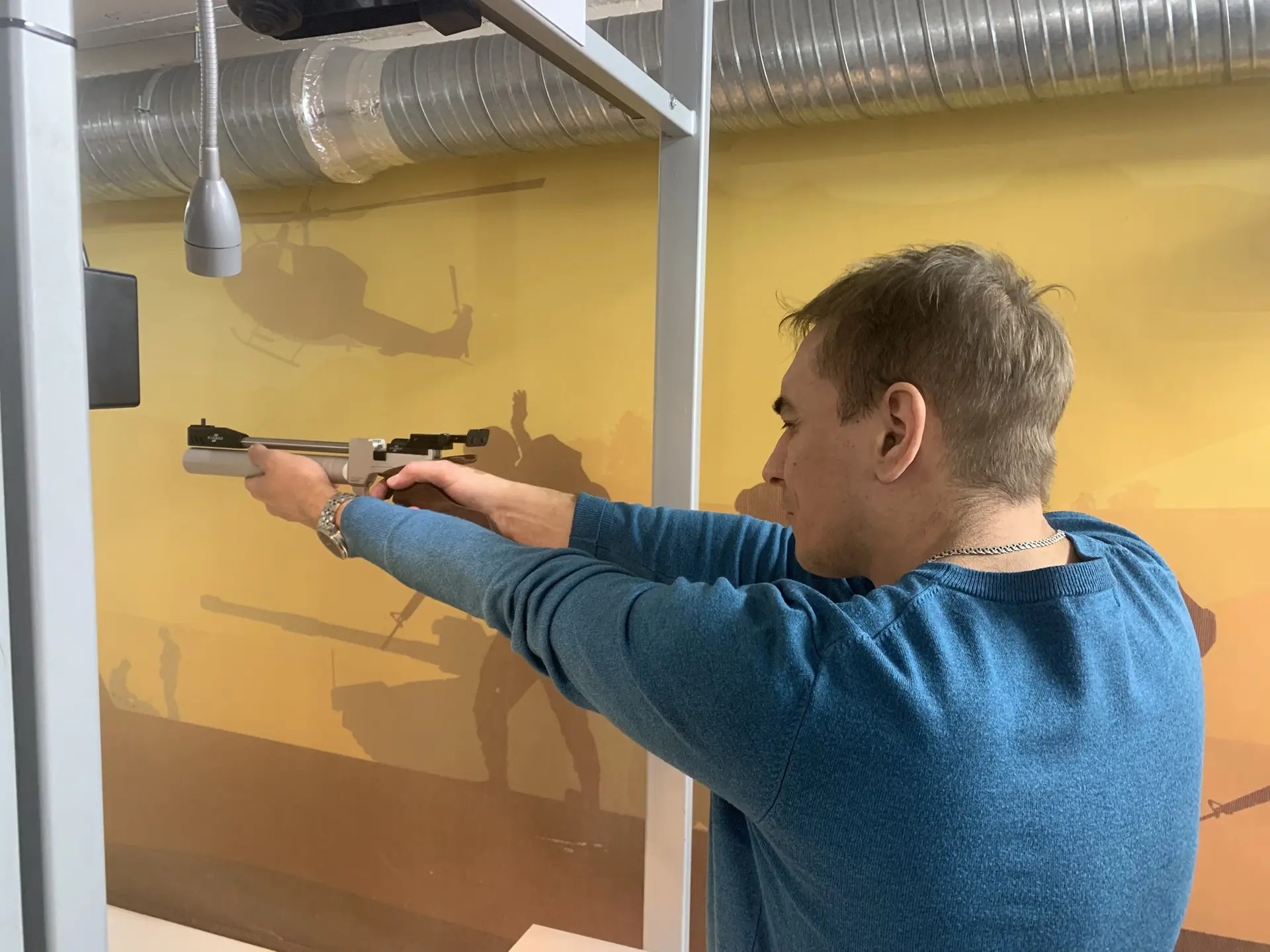 Турнир по стрельбе из пневматического пистолета среди сотрудников КФУ Турнир по стрельбе из пневматического пистолета среди сотрудников КФУ