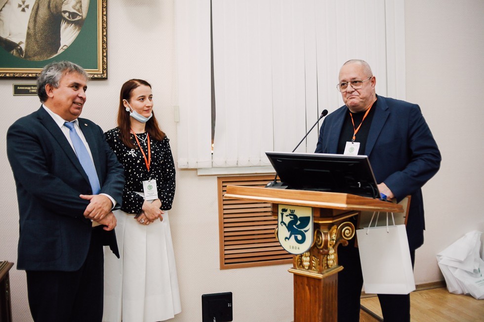 ������������� �������� ������ '������ - ������: ��������, ���������, ������� � ��������' � ���������� ������ ��������� �� ��������� ����� ������ � ���