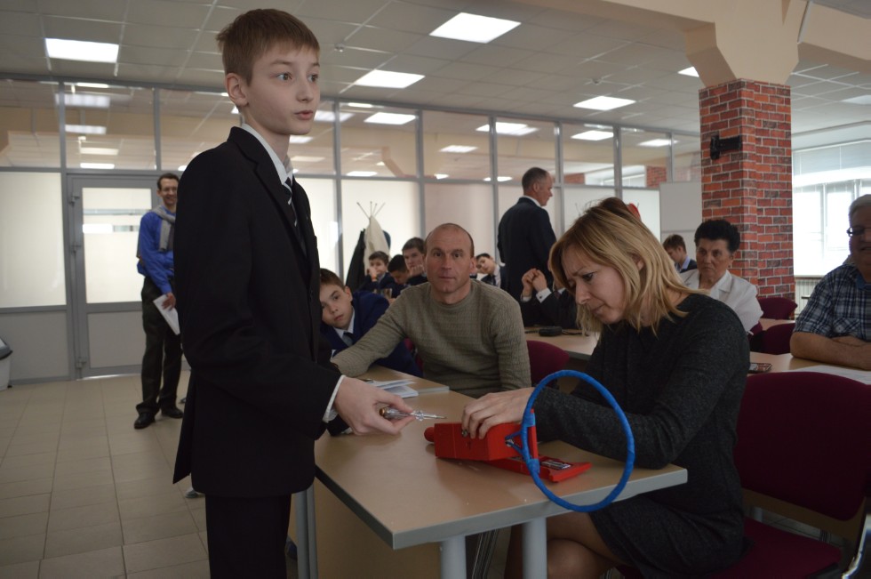 ����� ��������� ���� ������������� 