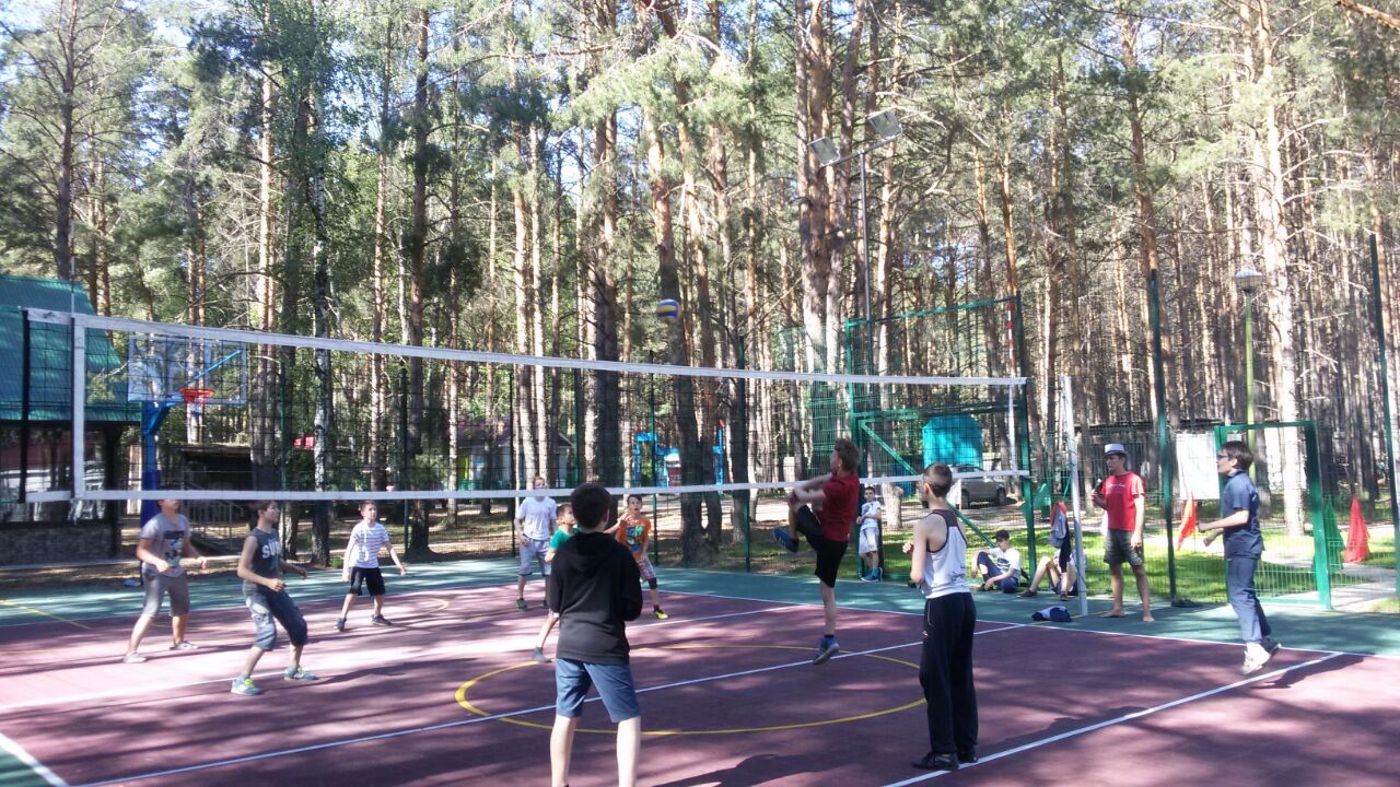 Лагерь 'Буревестник' продолжает работу Лагерь 'Буревестник' продолжает работу