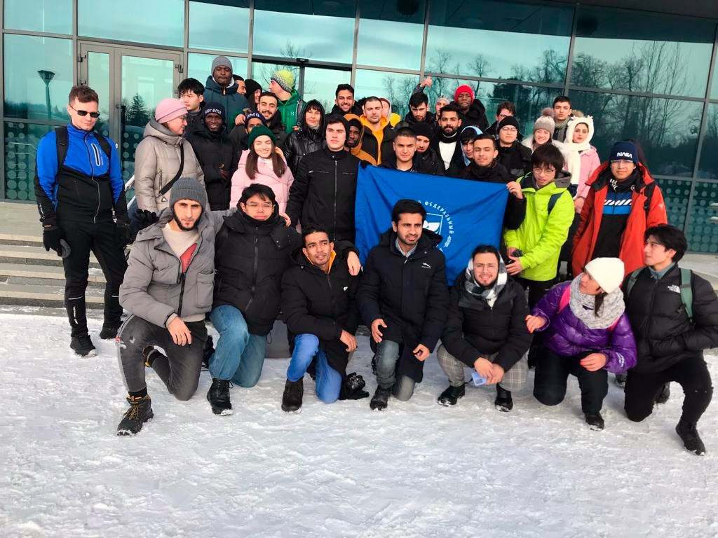 ����� ��������