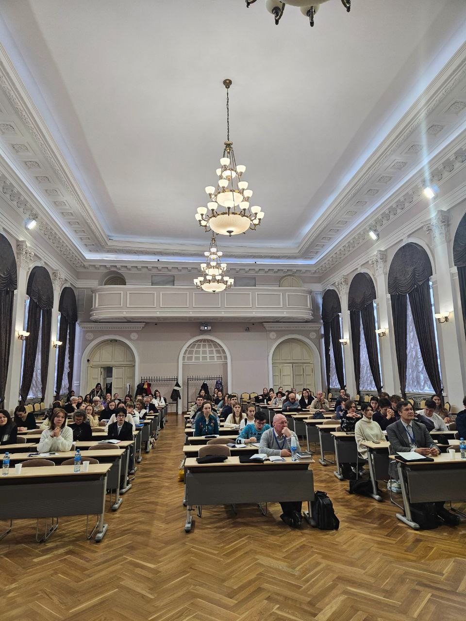 �� ������� ������ �����-����������� 