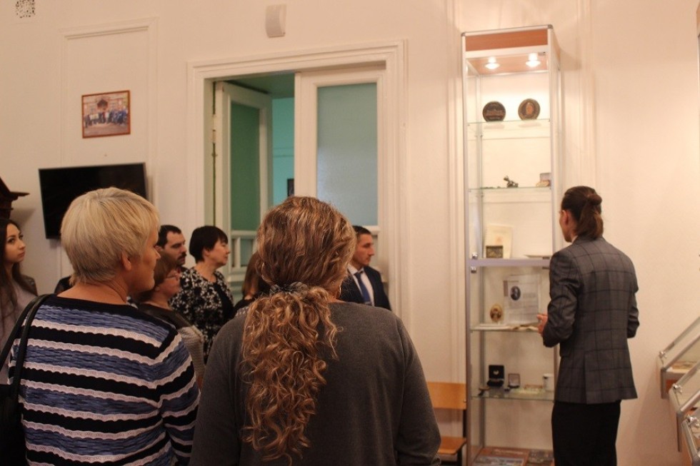 �������� �� �������� ����� �������, ������ � ������