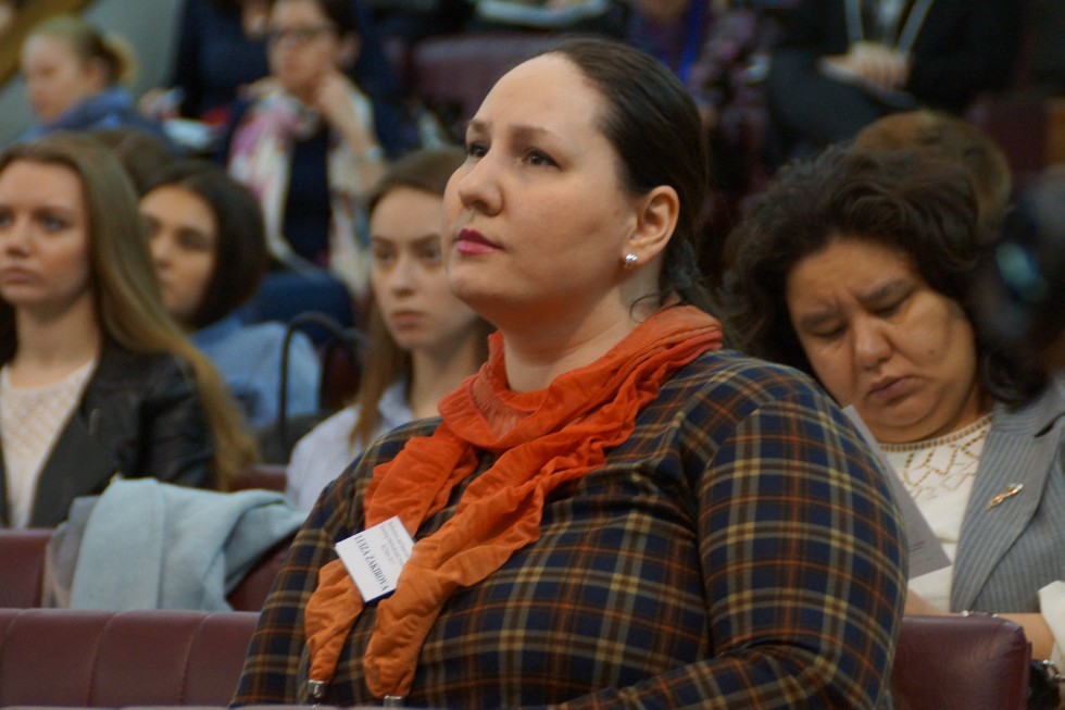 ������������� ������� ����������� '��������� � ������������ ����������� �����' (Reflections and Innovations in EFL: Teaching Methods and Assessments)