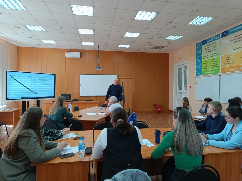 В Елабужском институте КФУ обсудили стратегию развития 'Университетской' школы В Елабужском институте КФУ обсудили стратегию развития 'Университетской' школы