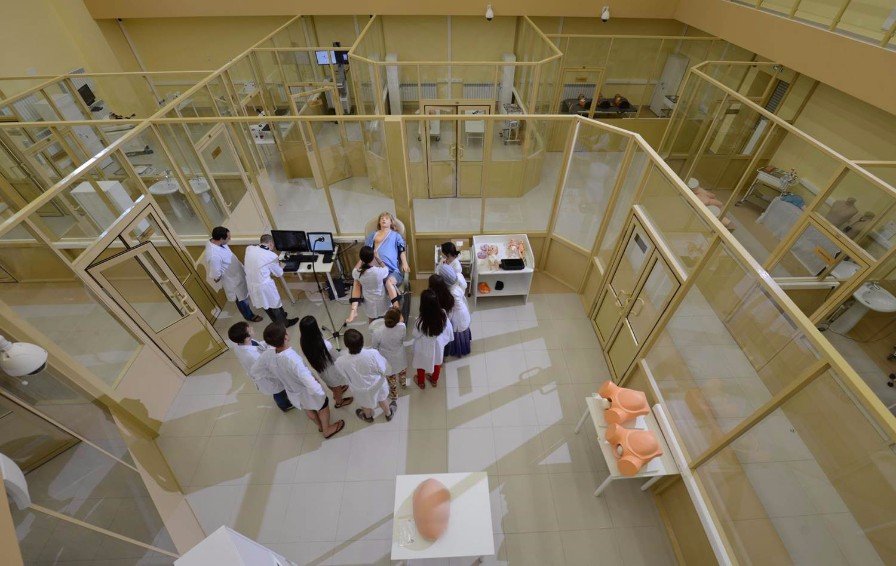 � ��������