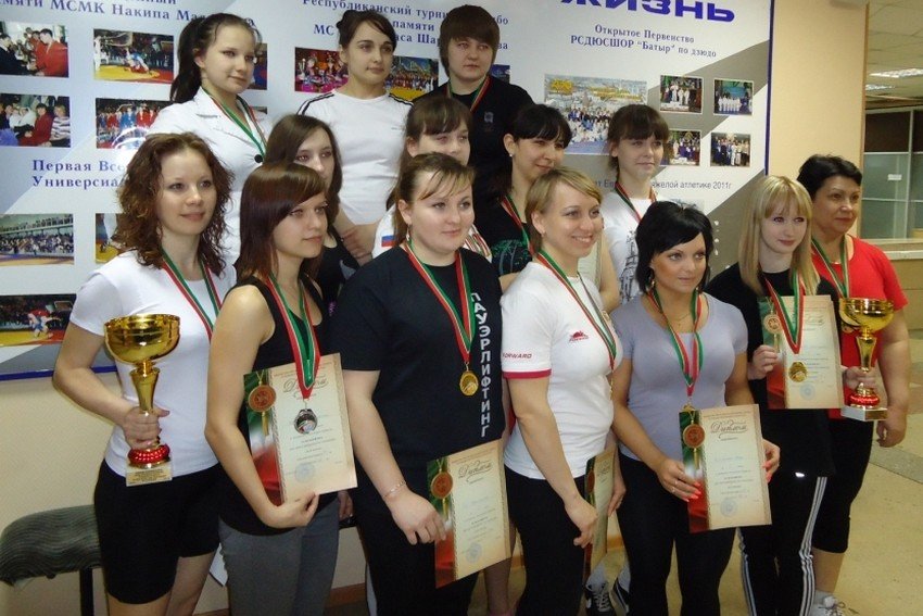 3 '�������' � 2 '����������' � ������� ����������� ��������� ���