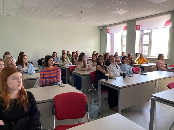 ����� �������� ������