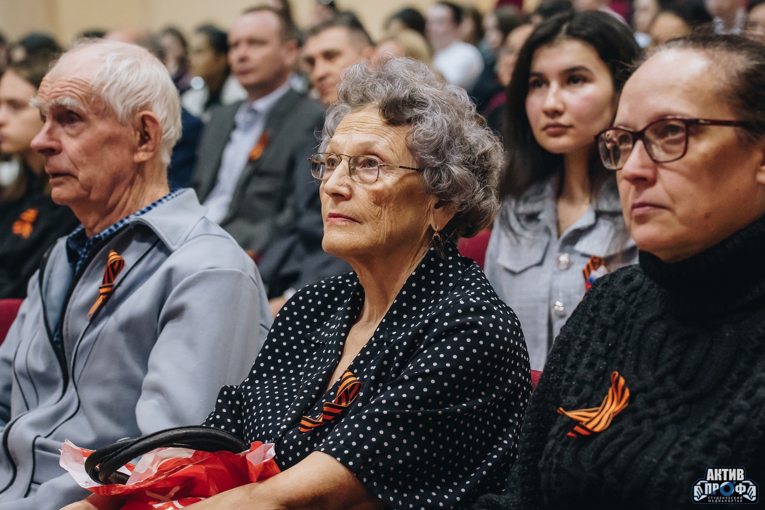 ����������� � 80-����� ������������� �������