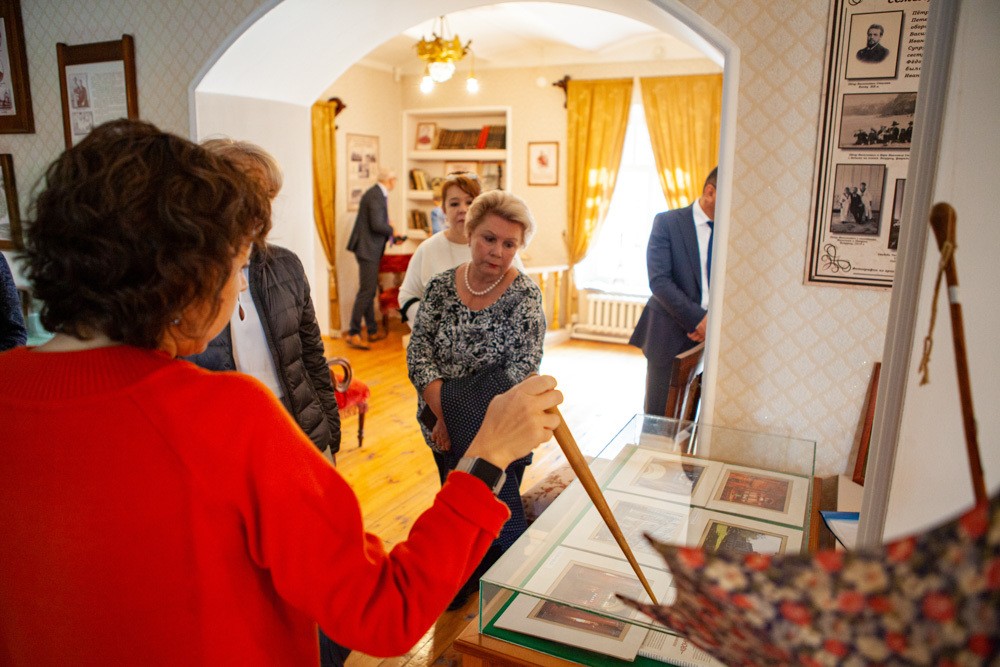 IX ������������ ������: ������� (����)