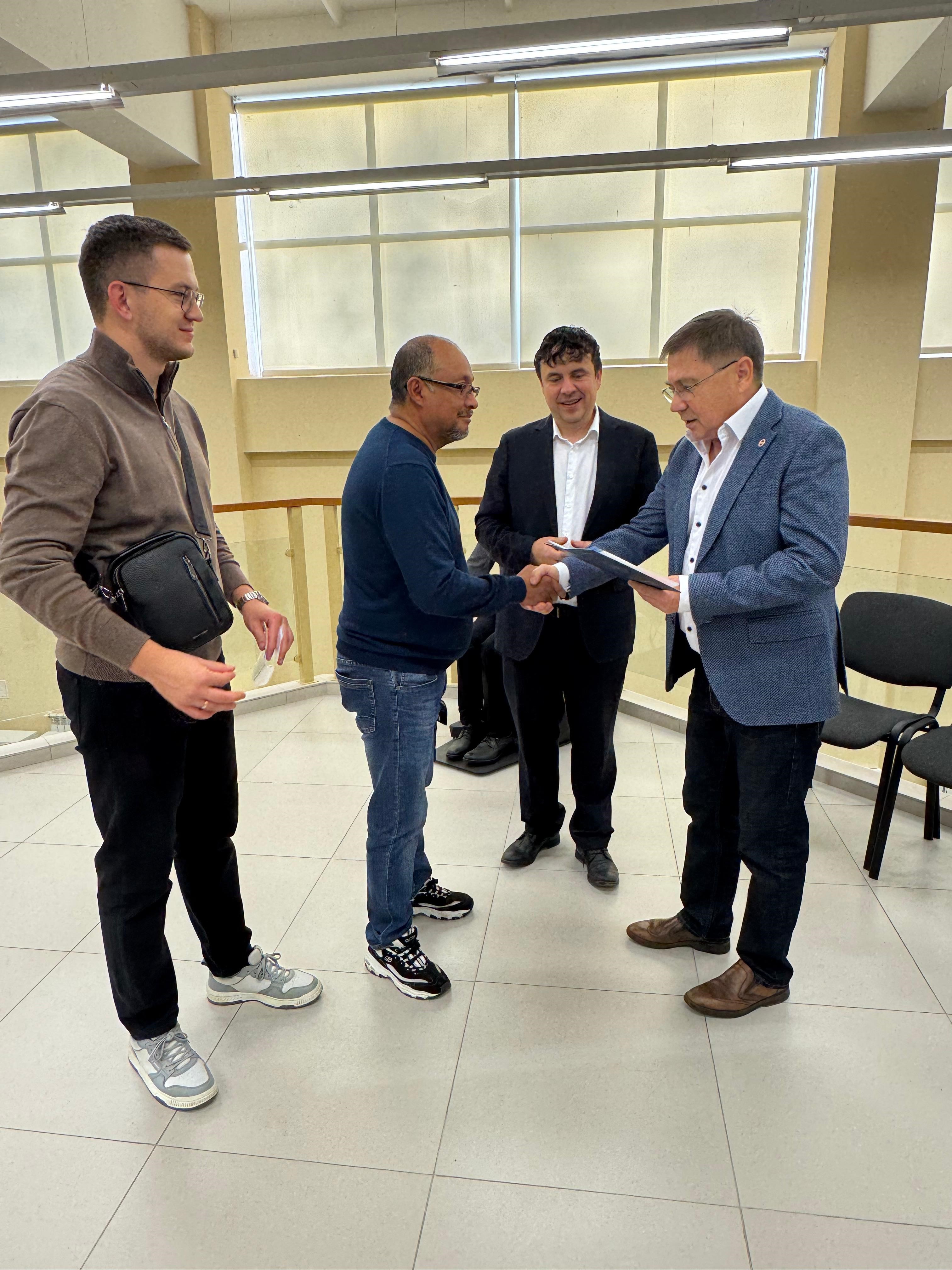 ���� ��  ,��������� ������������, �������������� ��������, ���������������������� �������